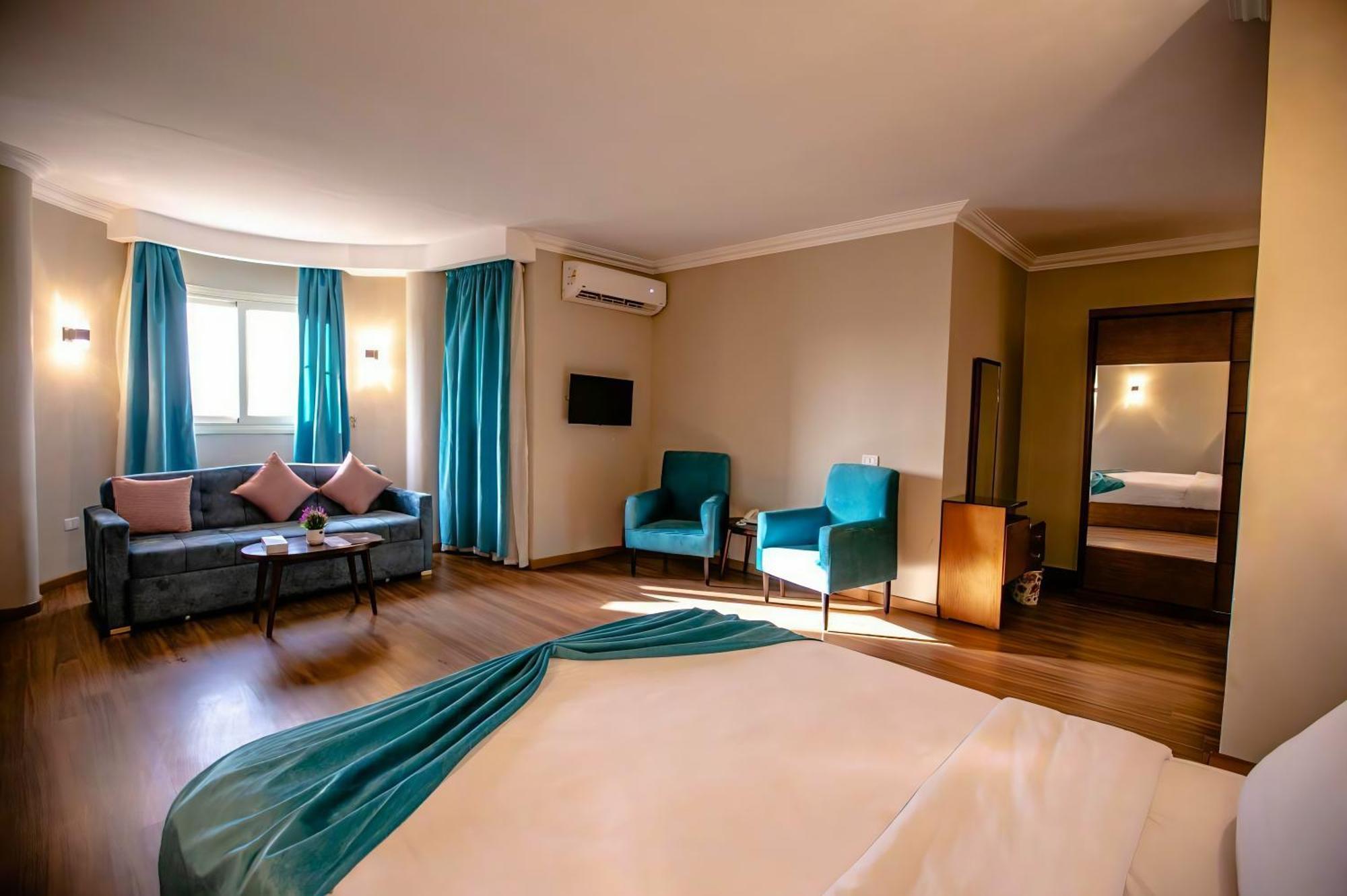 Pyramids Oasis Hotel Kafret el-Gabal Екстериор снимка