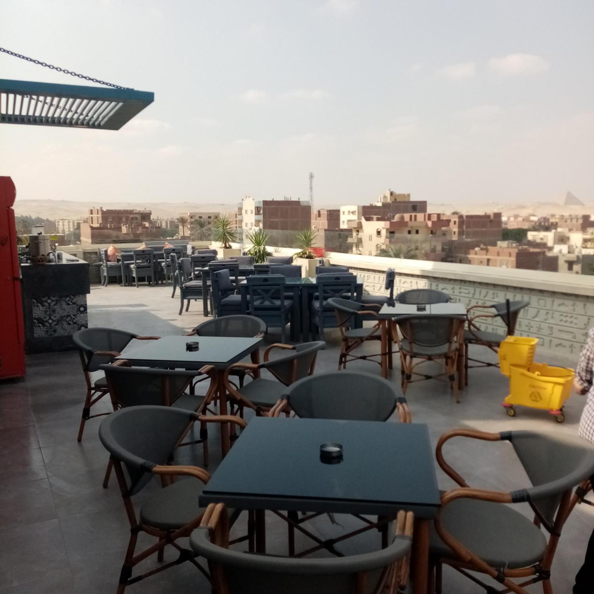 Pyramids Oasis Hotel Kafret el-Gabal Екстериор снимка