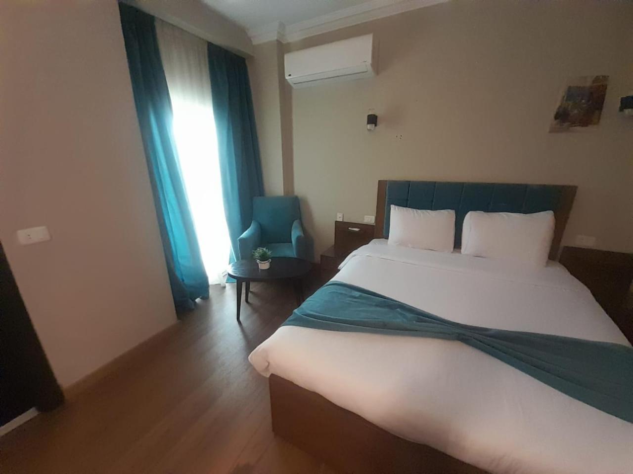 Pyramids Oasis Hotel Kafret el-Gabal Екстериор снимка