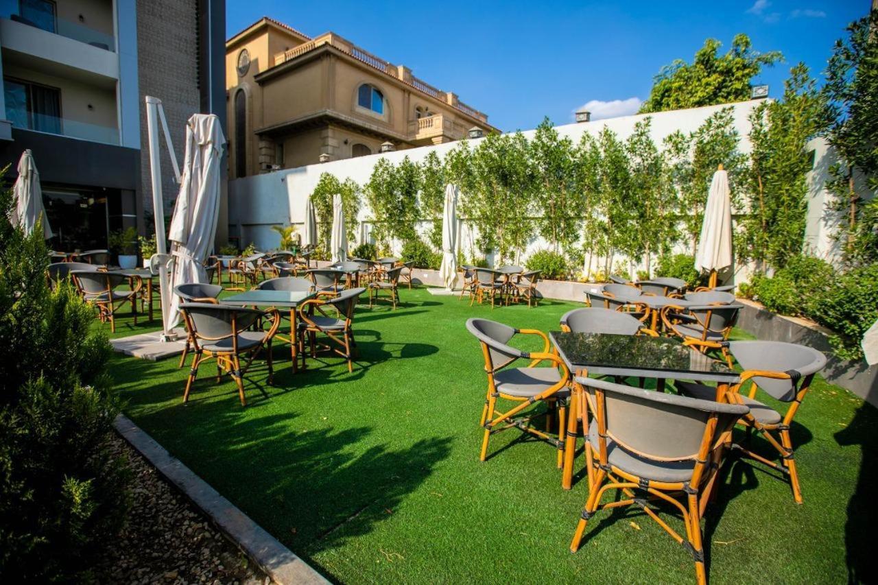 Pyramids Oasis Hotel Kafret el-Gabal Екстериор снимка
